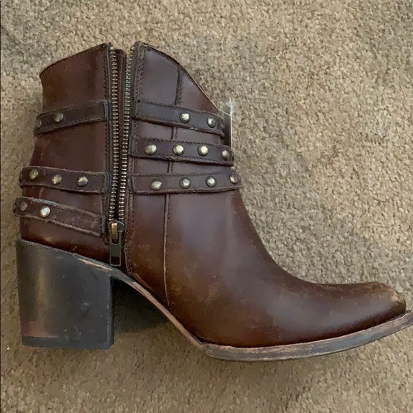 Corral ankle boots C2993, size 9